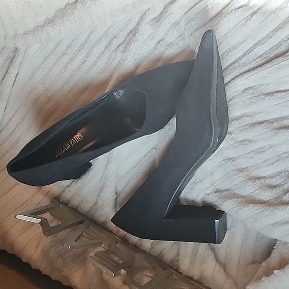 Dream Pairs Black Pumps - Picture 2 of 4